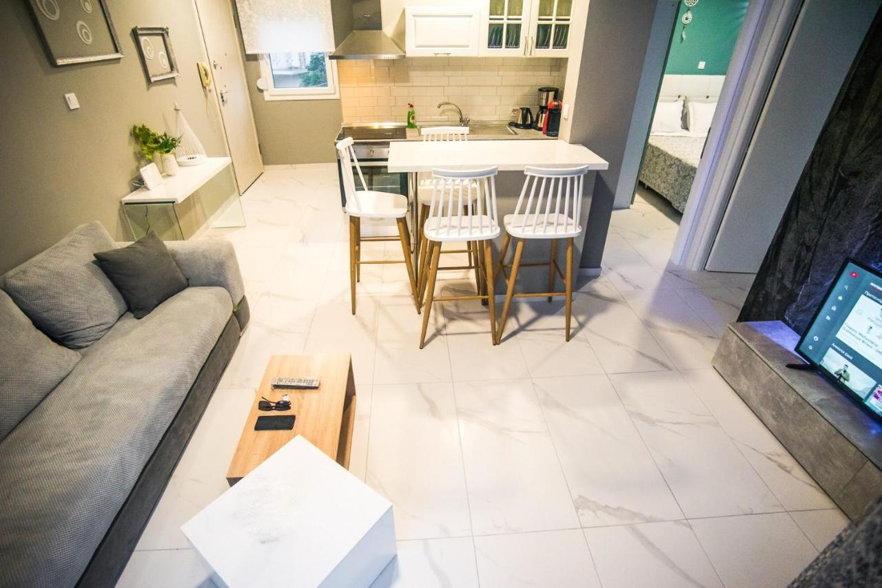 Diamond Lux Apartment PalaiónTsiflíkion Zewnętrze zdjęcie
