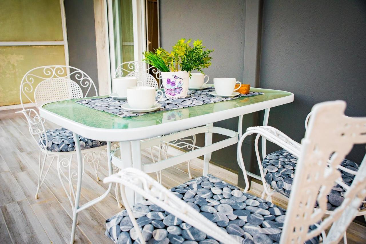 Diamond Lux Apartment PalaiónTsiflíkion Zewnętrze zdjęcie