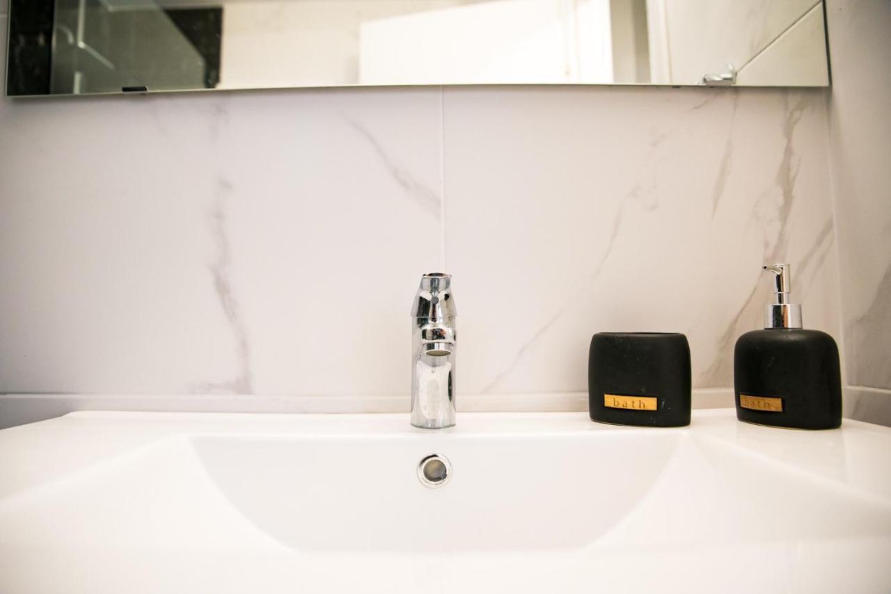 Diamond Lux Apartment PalaiónTsiflíkion Zewnętrze zdjęcie